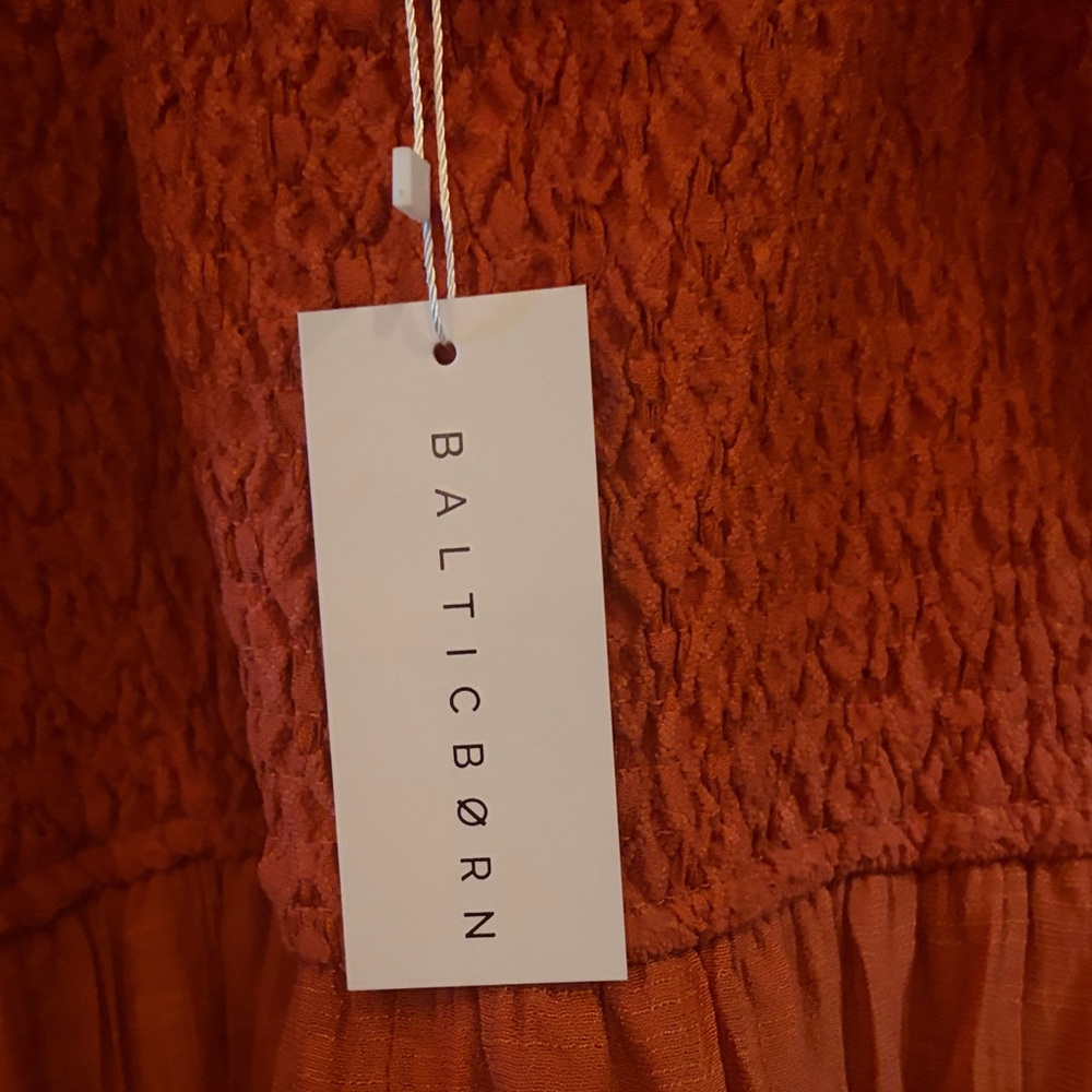 Baltic Born Coral Lace Maxi Dress - Picture 7 of 8